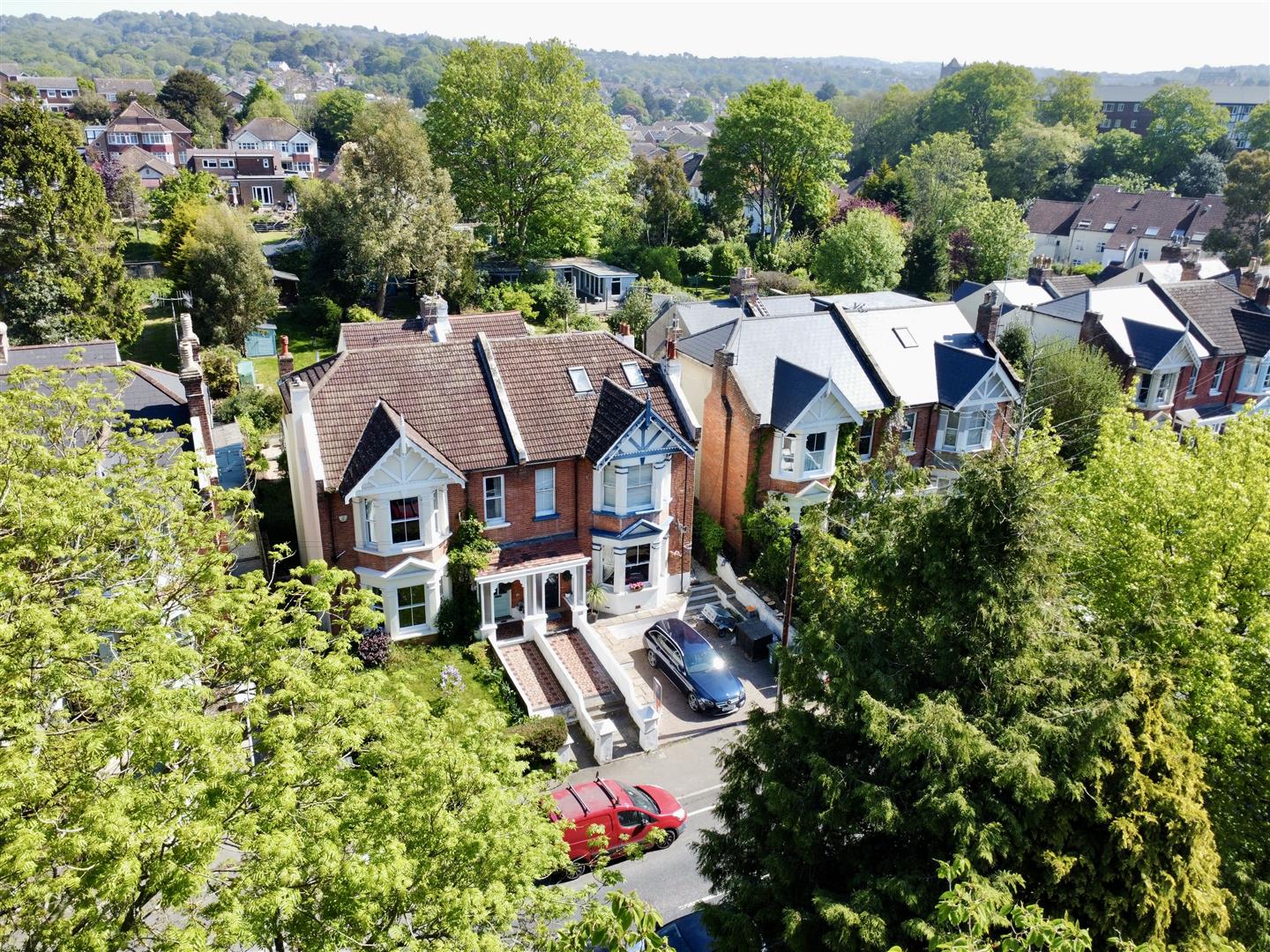 5 bed property in St. Helens Road, Hastings